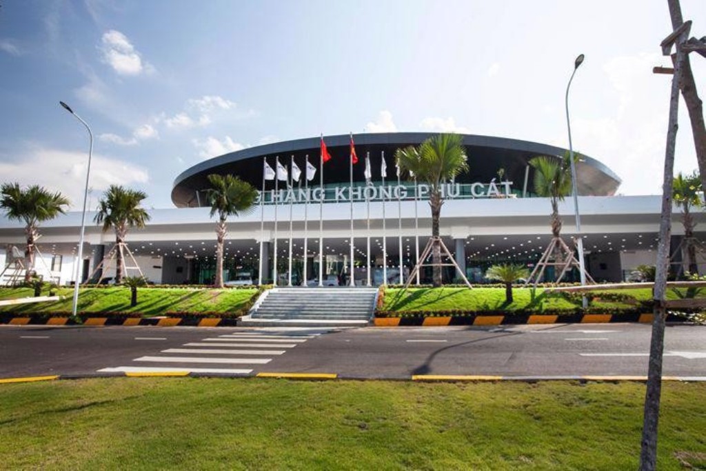 Phối hợp chuẩn bị đưa vào khai thác các hạng mục công trình tại Cảng hàng không Phù Cát 